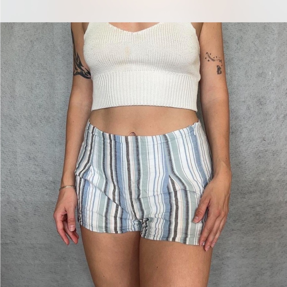 Chelsea & Violet High Waist White and Blue Shorts